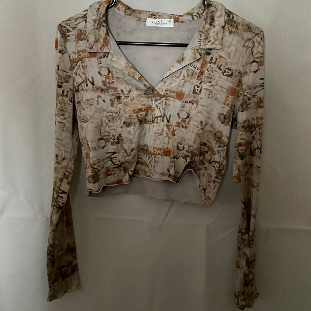 Long sleeve crop top